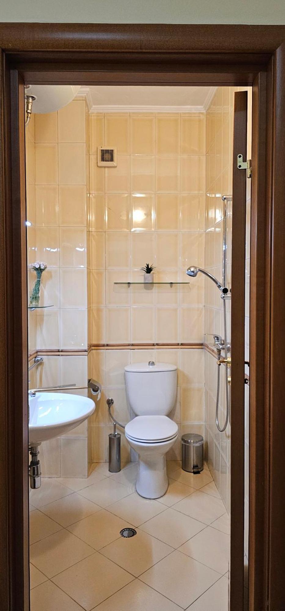 Tam 2Bdr Center Taiwan Apartment Tirana Esterno foto