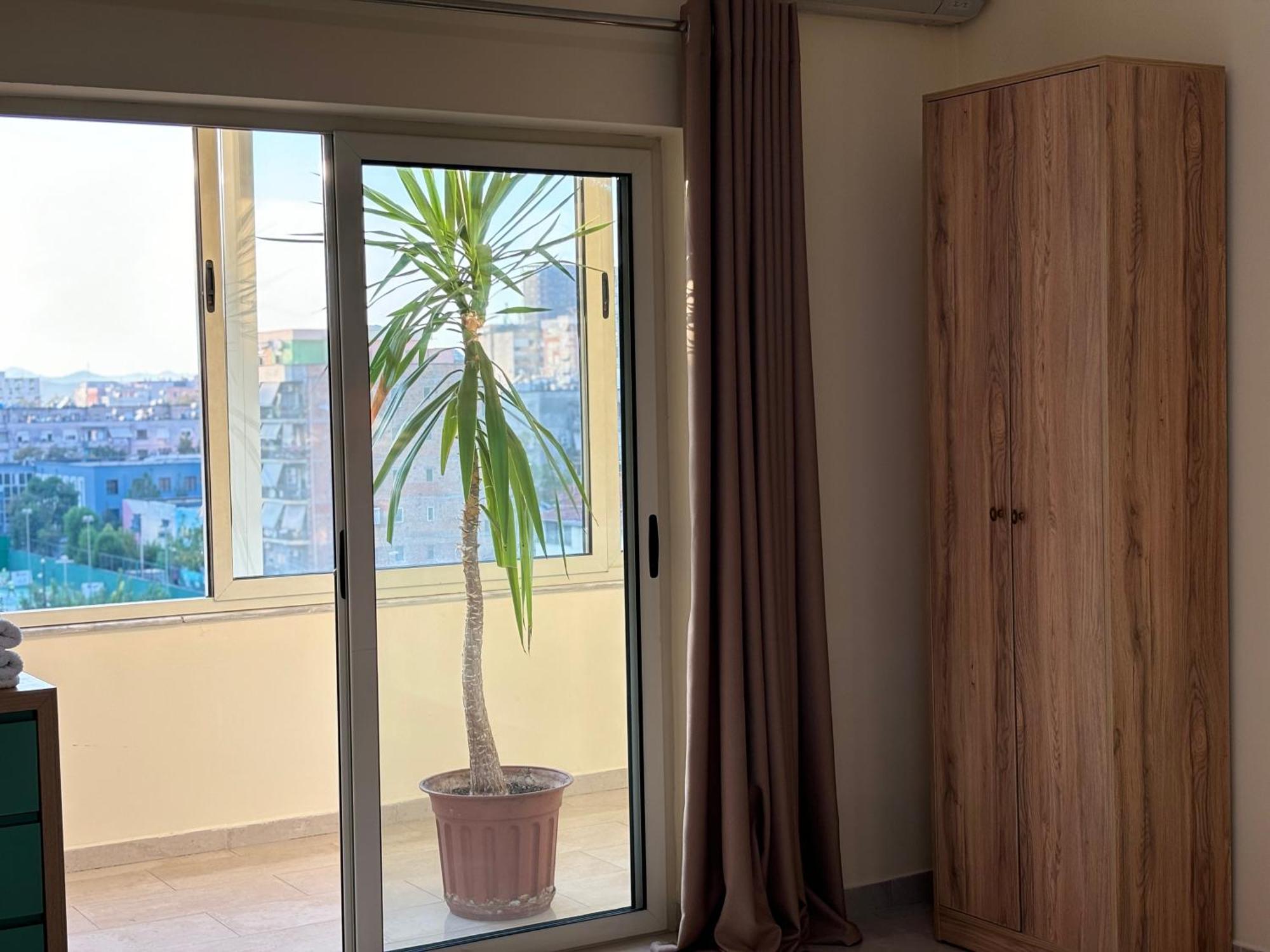 Tam 2Bdr Center Taiwan Apartment Tirana Esterno foto